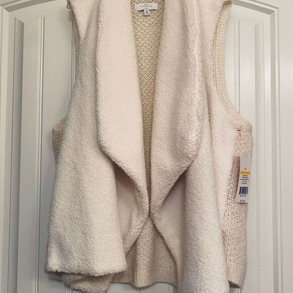 New Directions Curvy Jackets & Blazers - New Directions Curvy Cream Sherpa Cardigan Vest Women's Plus Size 2XL